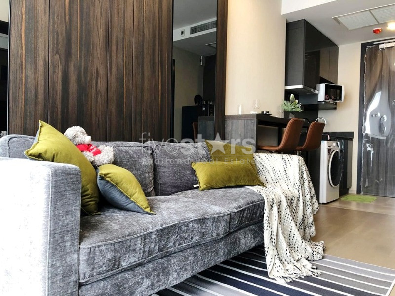 1 chambre à louer proche du BTS Asoke