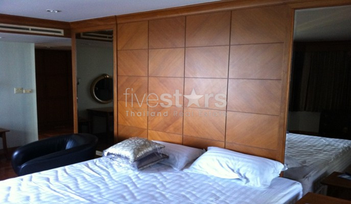 2 bedroom condominium for rent conveniently located close to BTS and MRT, photo 4