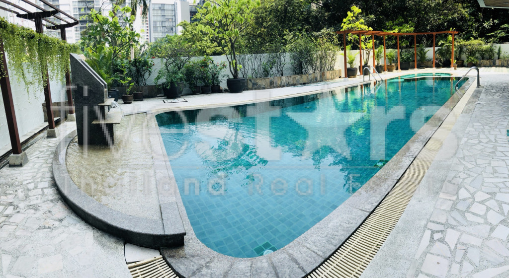 2 bedroom condominium for rent conveniently located close to BTS and MRT, photo 9