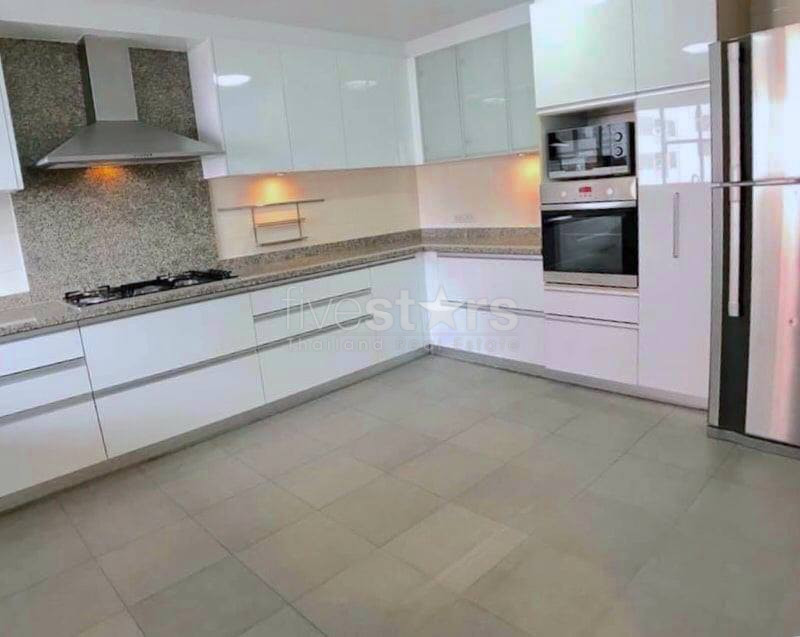 Appartement spacieux de 3 chambres à louer dans le quartier Sukhumvit-Asoke, photo 7