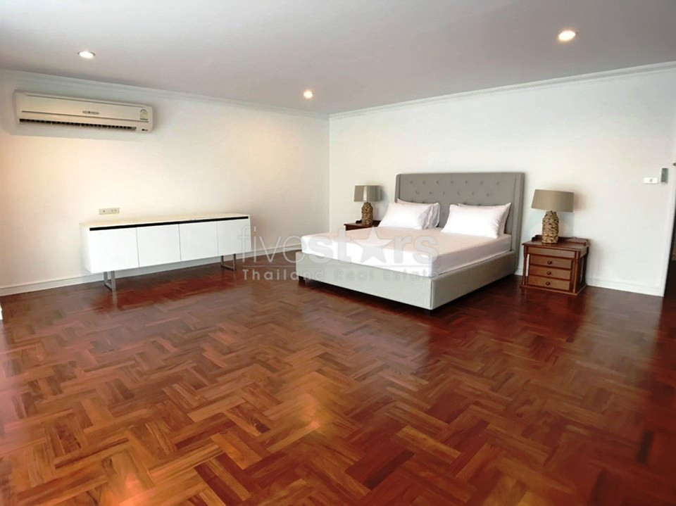Appartement spacieux de 3 chambres à louer dans le quartier Sukhumvit-Asoke, photo 10