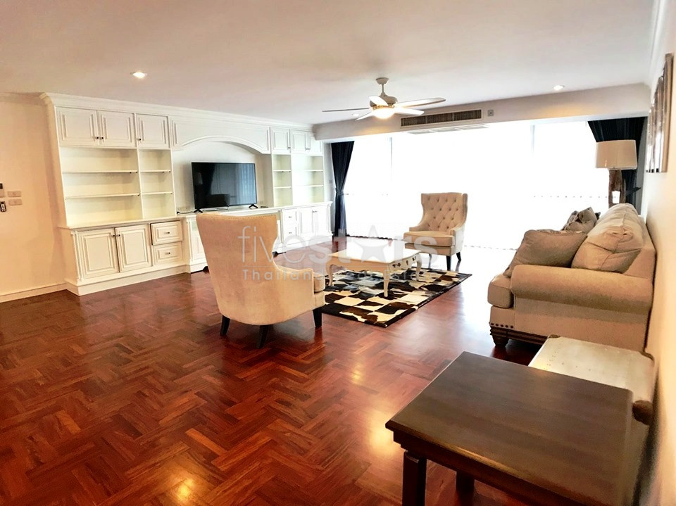 Appartement spacieux de 3 chambres à louer dans le quartier Sukhumvit-Asoke, photo 2