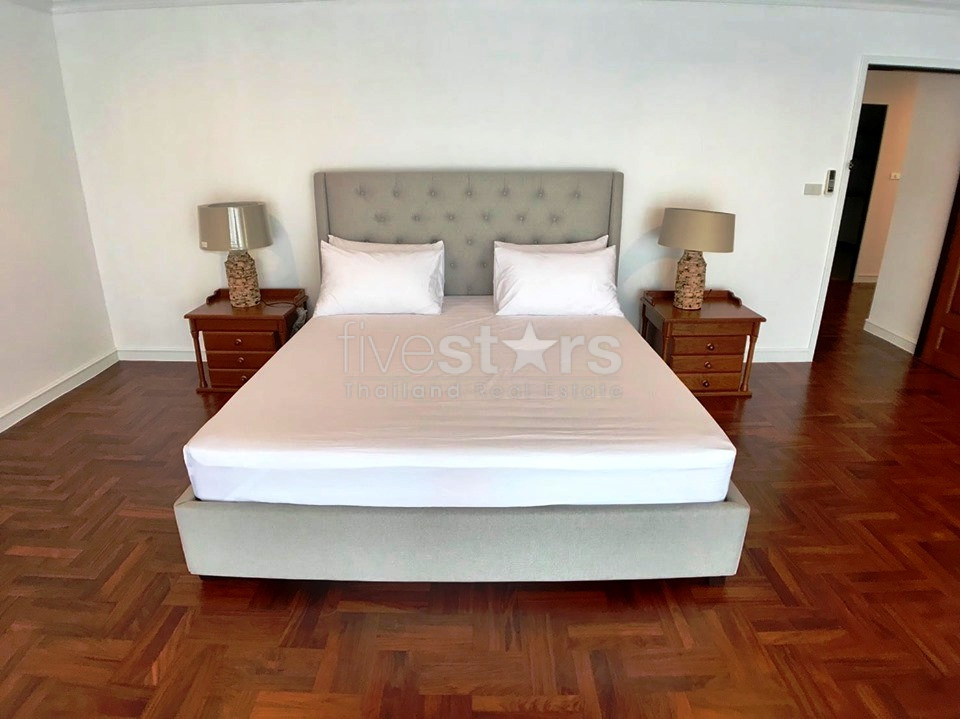 Appartement spacieux de 3 chambres à louer dans le quartier Sukhumvit-Asoke, photo 11