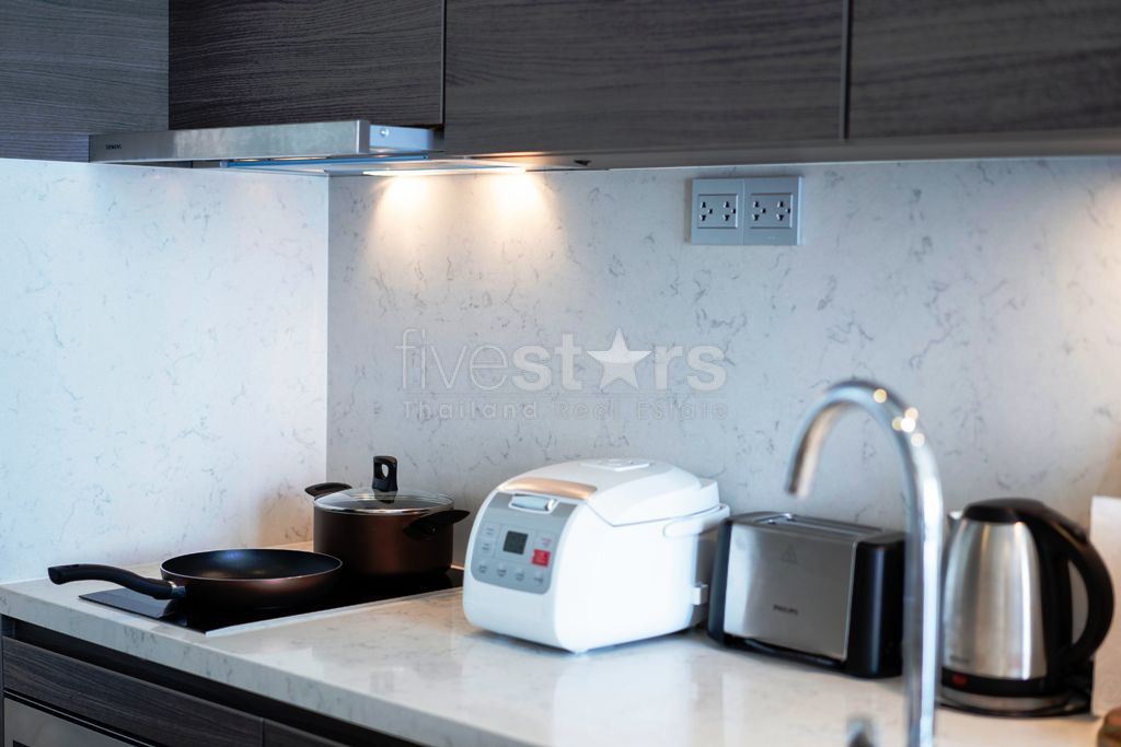 Modern 1 bedroom condo for rent in Asoke, photo 6