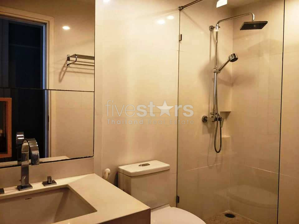 1 bedroom condo for rent in Sukhumvit near BTS Asoke, photo 4