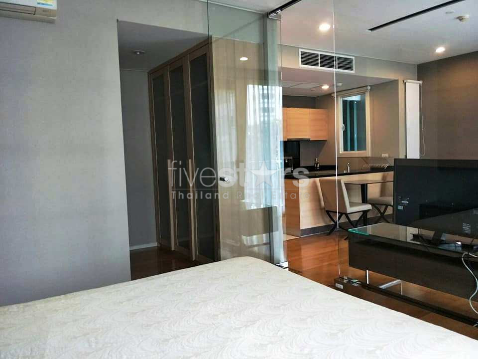 1 bedroom condo for rent in Sukhumvit near BTS Asoke, photo 3