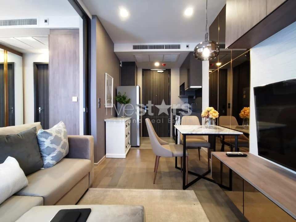 Modern 1 bedroom condo for rent close to BTS Asoke, photo 4