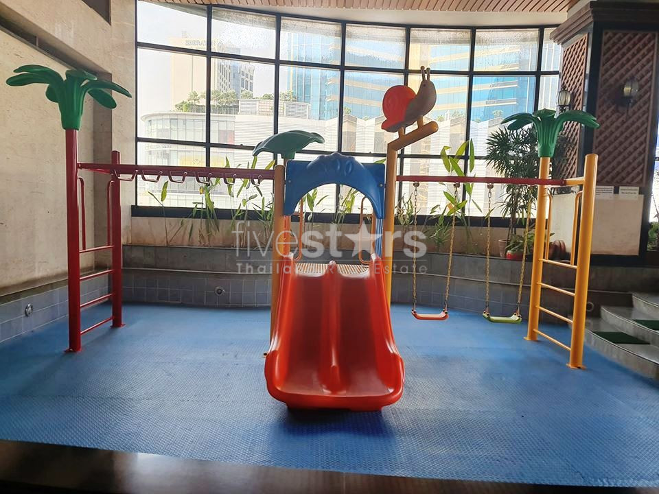 Appartement de 3 chambres proche du BTS Asoke & MRT Sukhumvit, photo 11