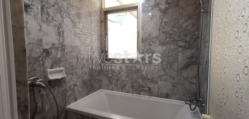 Pet friendly apartment 3 bedrooms for rent in Sukhumvit, photo 6