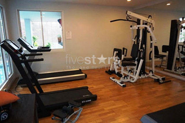 Spacious 4 bedrooms apartment for rent in Asoke, photo 16
