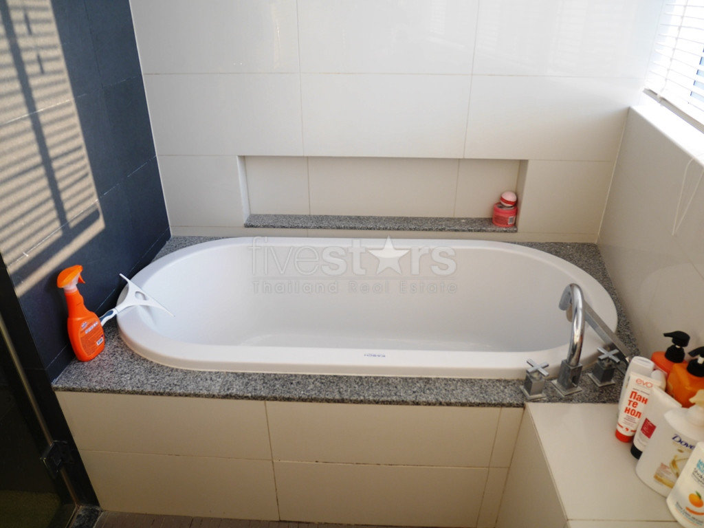 Appartement moderne et spacieux de 2 chambres quartier Sukhumvit-Asoke, photo 17