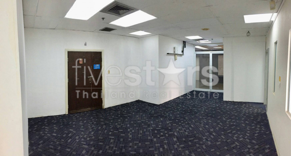 Office for rent in Asoke, photo 4