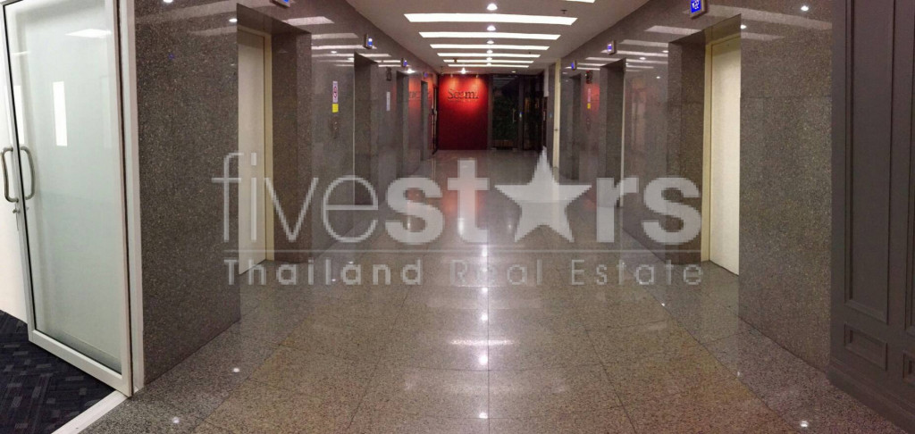 Office for rent in Asoke, photo 10