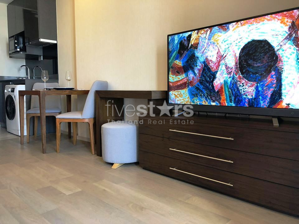 Modern 1 bedroom condo for rent close to BTS ASoke, photo 5