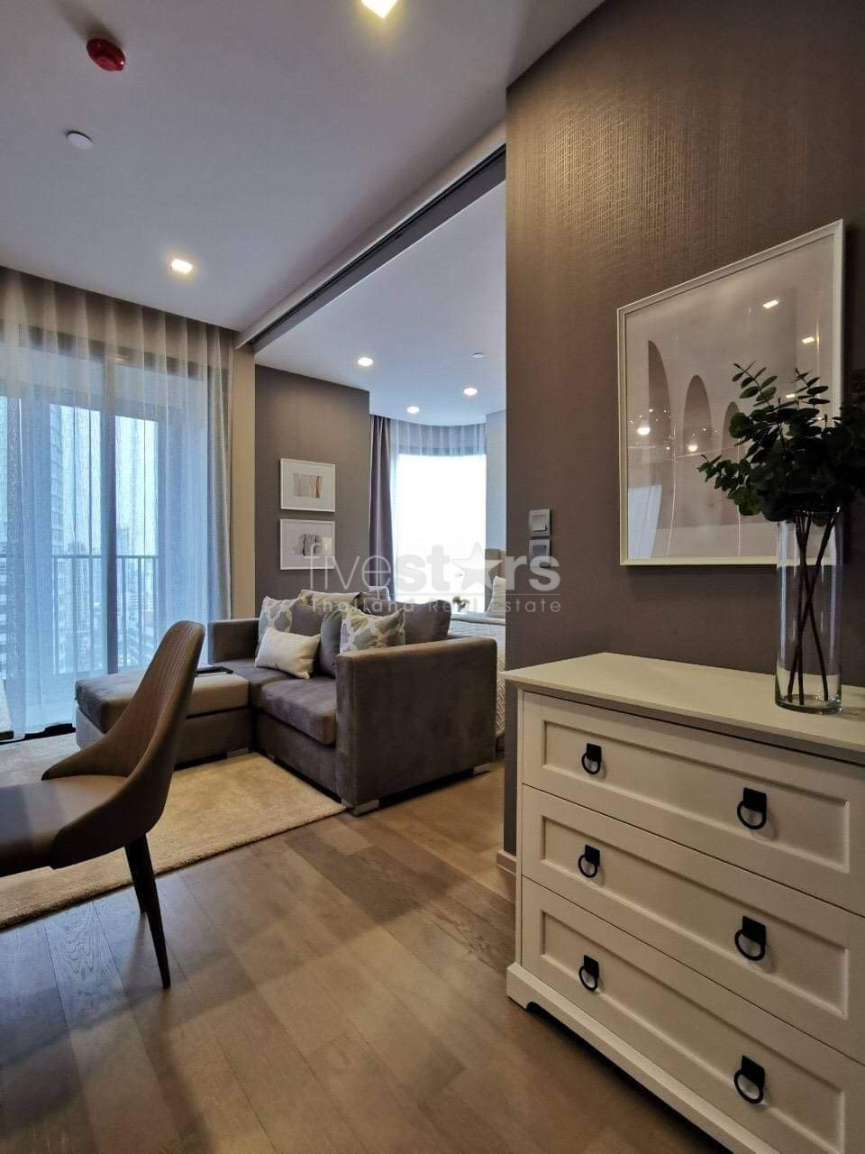 Modern 1 bedroom condo for rent close to BTS ASoke, photo 2