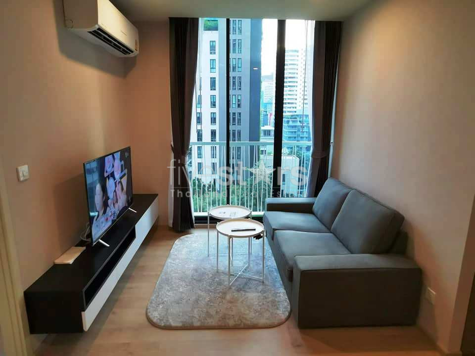Brand new 1 bedroom condo for rent in Asoke