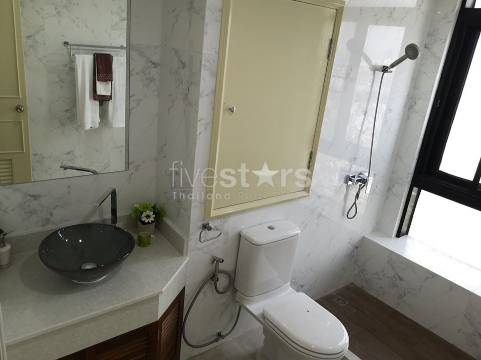 Pet friendly 2 bedrooms condo for rent in Asoke area, photo 4