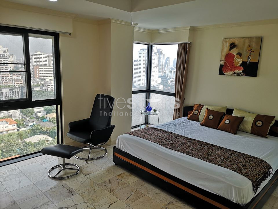 Pet friendly 2 bedrooms condo for rent in Asoke area, photo 2