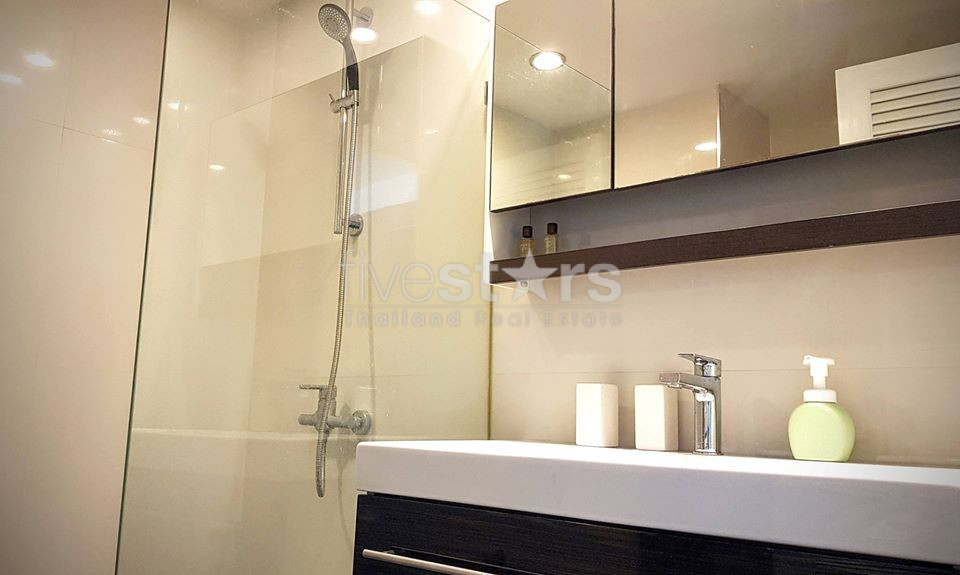 Appartement d'une chambre à vendre à Nana, photo 9