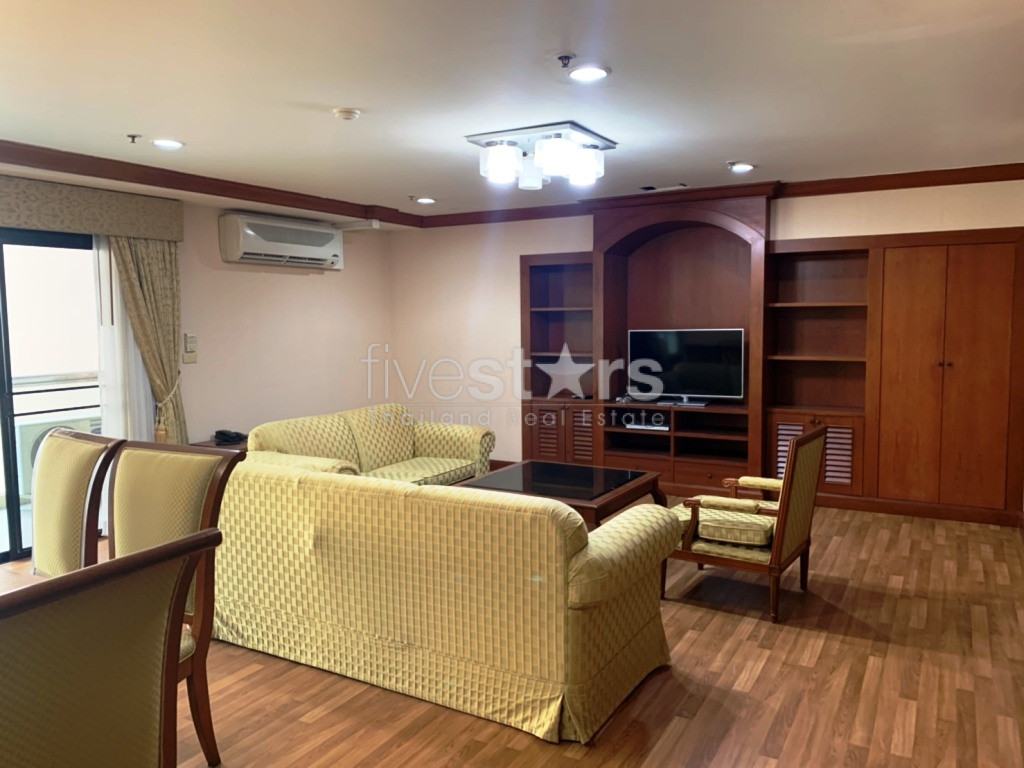 3 bedrooms apartment for rent near BTS Asoke, photo 2