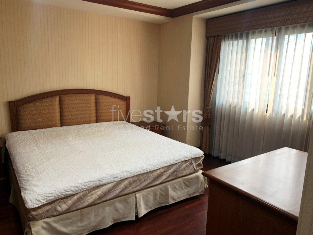 3 bedrooms apartment for rent near BTS Asoke, photo 6
