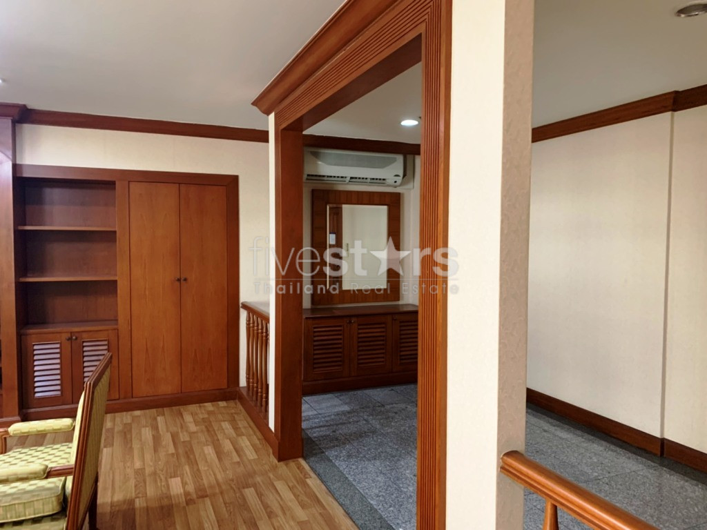 3 bedrooms apartment for rent near BTS Asoke, photo 3