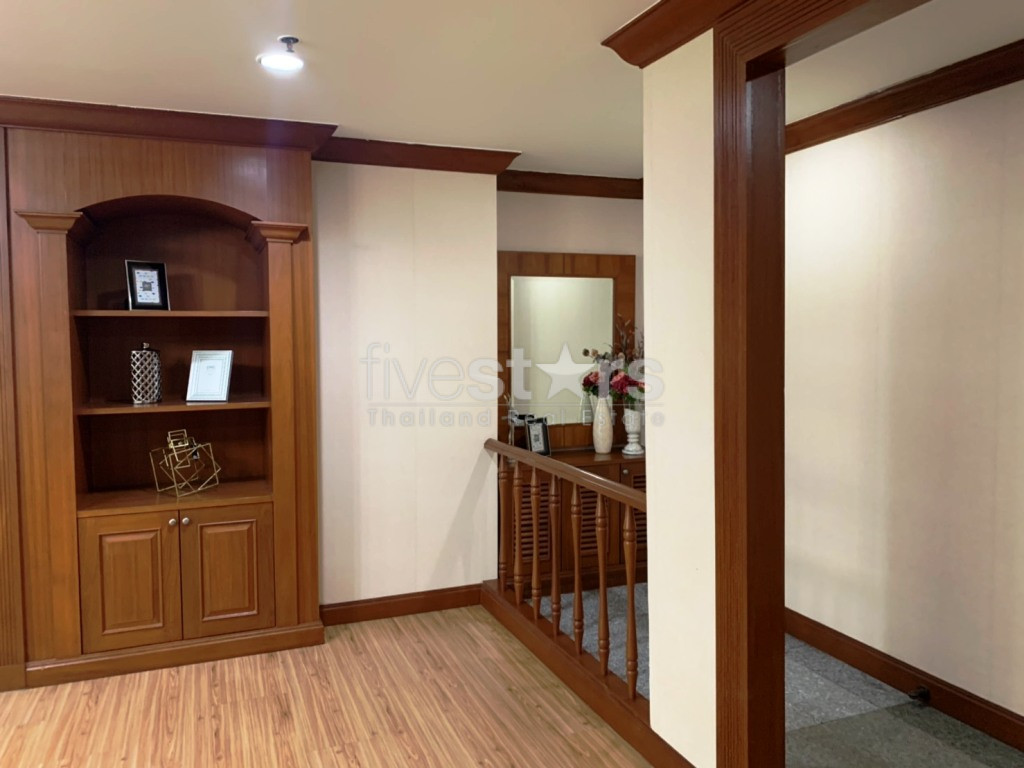 3 bedrooms apartment for rent near BTS Asoke, photo 5