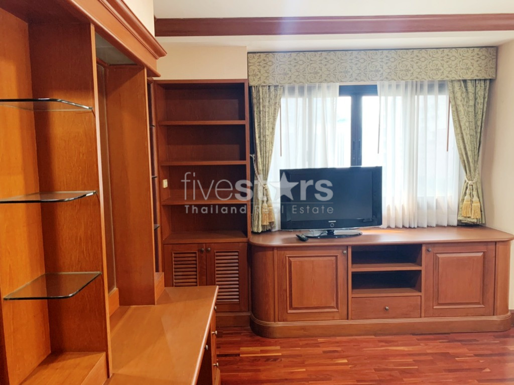 3 bedrooms apartment for rent near BTS Asoke, photo 11