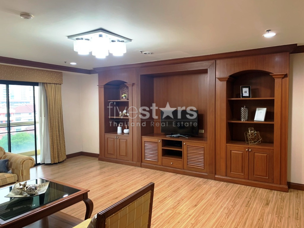 3 bedrooms apartment for rent near BTS Asoke, photo 3