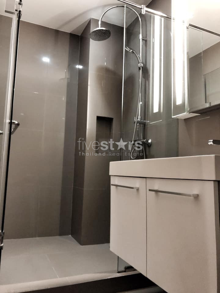 1 bedroom condo for sale walking distance to BTS Nana, photo 3