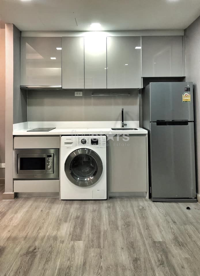 1 bedroom condo for sale walking distance to BTS Nana, photo 7