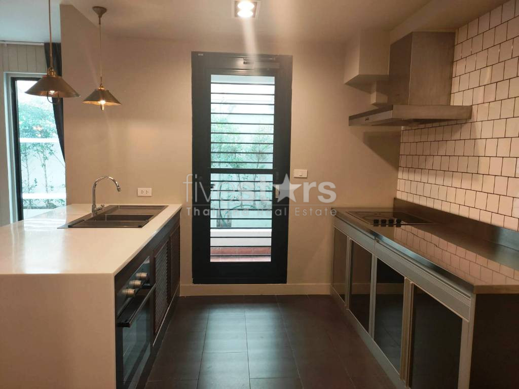 Duplex 3 bedrooms apartment for rent in Sukhumvit and Asoke area, photo 7