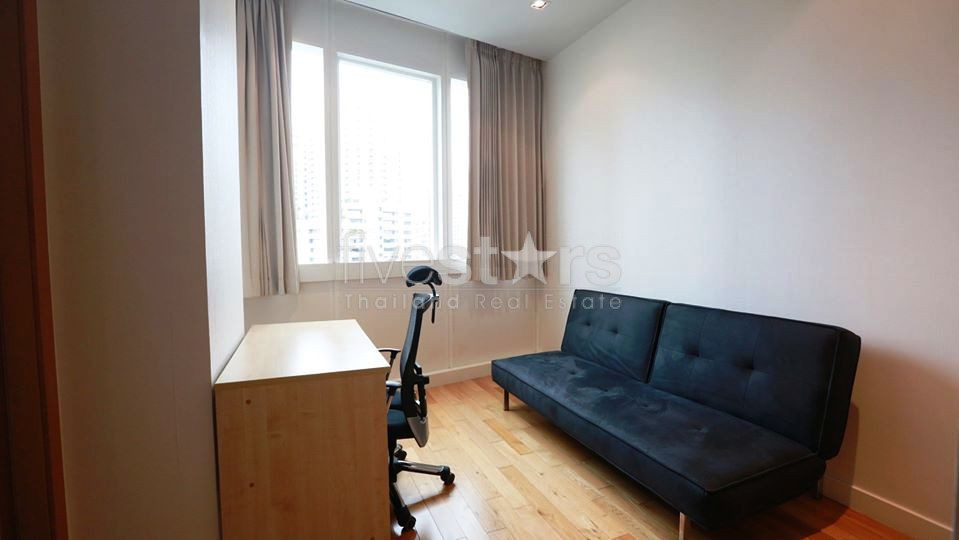 Modern 3 bedrooms condo for rent in Sukhumvit near BTS Asoke, photo 8
