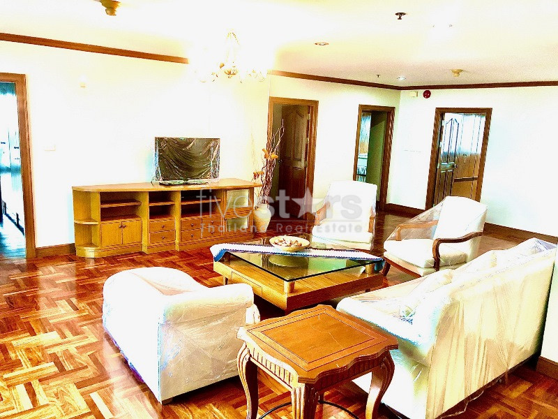 Large 4 bedrooms apartment for rent in Bangkok, photo 4