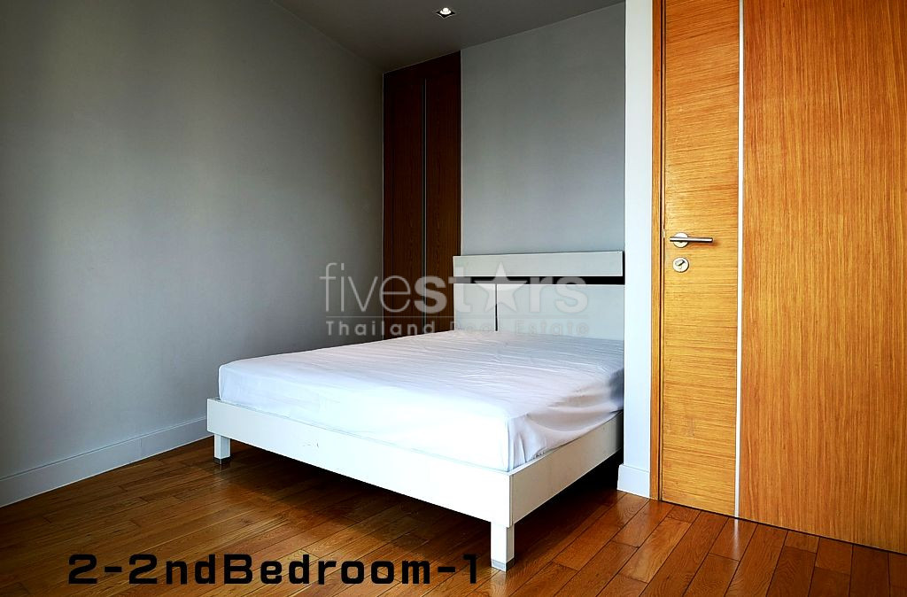Appartement de 2 chambres à louer proche de Benchakitti Park et du BTS Asoke, photo 9