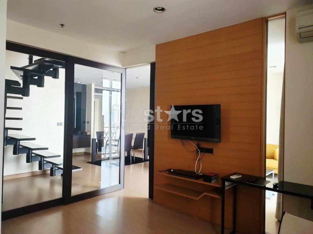 Duplex 2 bedrooms condo for rent in Asoke, photo 4