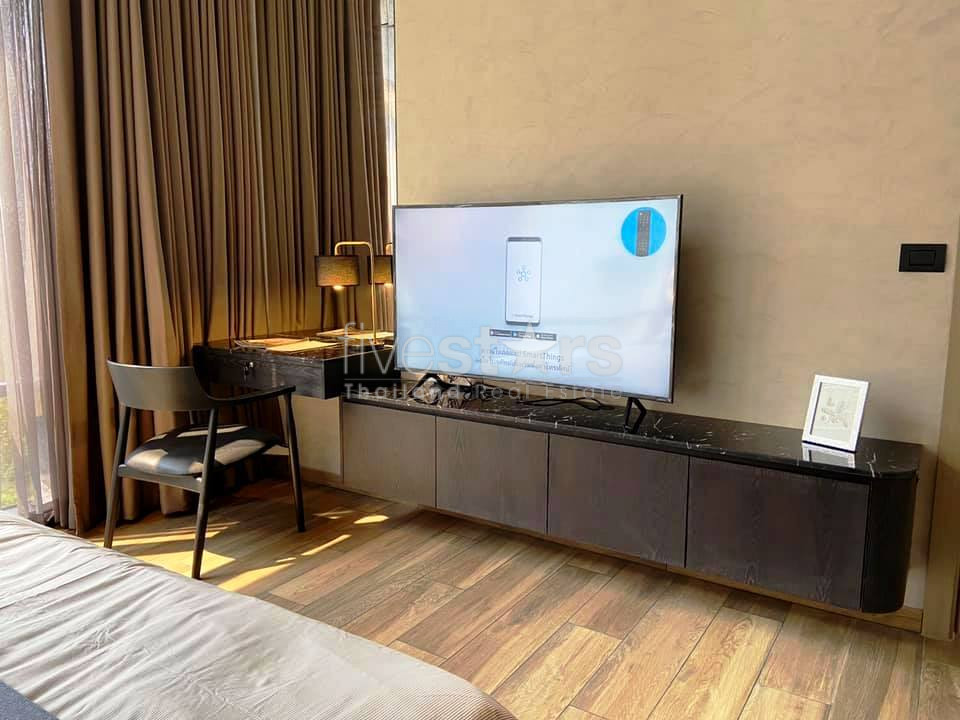 Loft style 2 bedrooms condo for rent in Asoke near MRT Petchaburi and airport link, photo 14