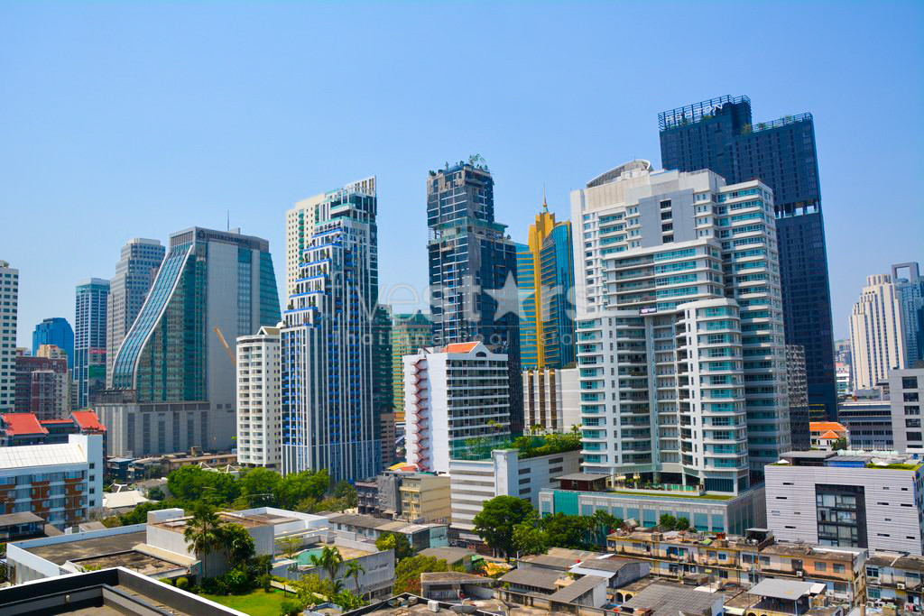 Appartement 2 chambres spacieux proche BTS Asoke et MRT Sukhumvit
