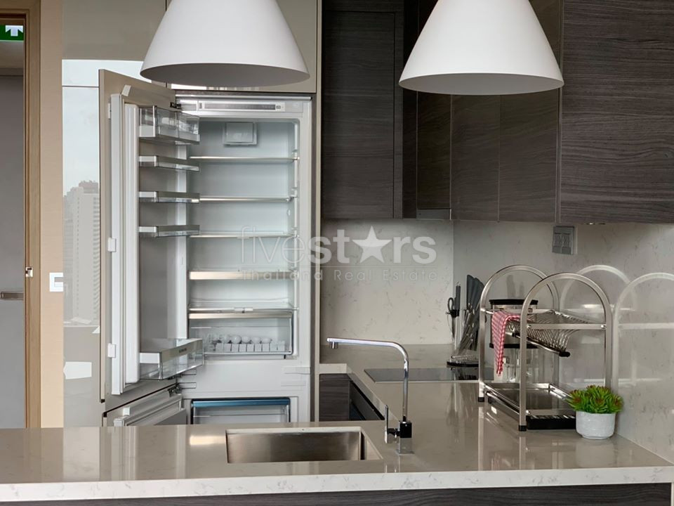 Appartement neuf avec une chambre à louer à Asoke, photo 7
