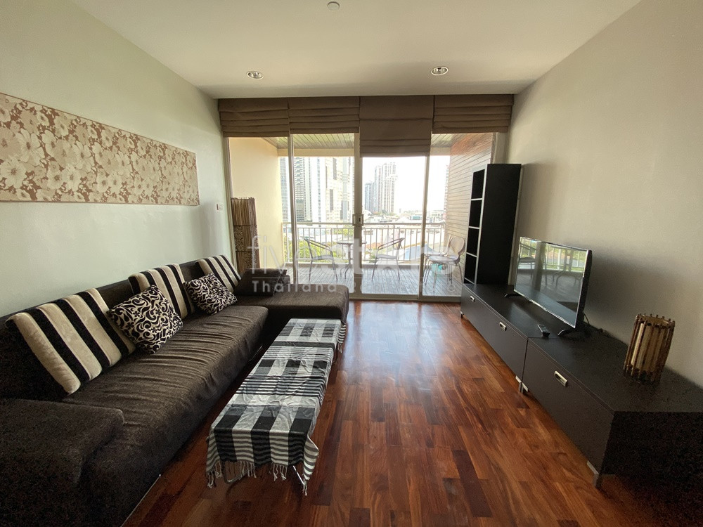 Grand appartement avec 2 chambres à louer quartier Phrompong