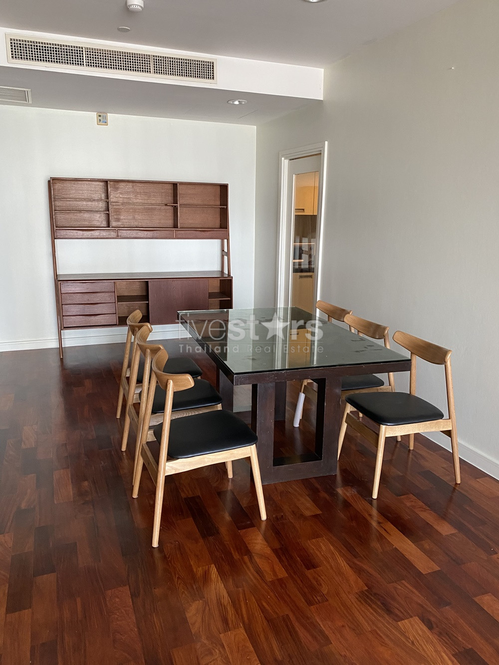 Grand appartement avec 2 chambres à louer quartier Phrompong, photo 5
