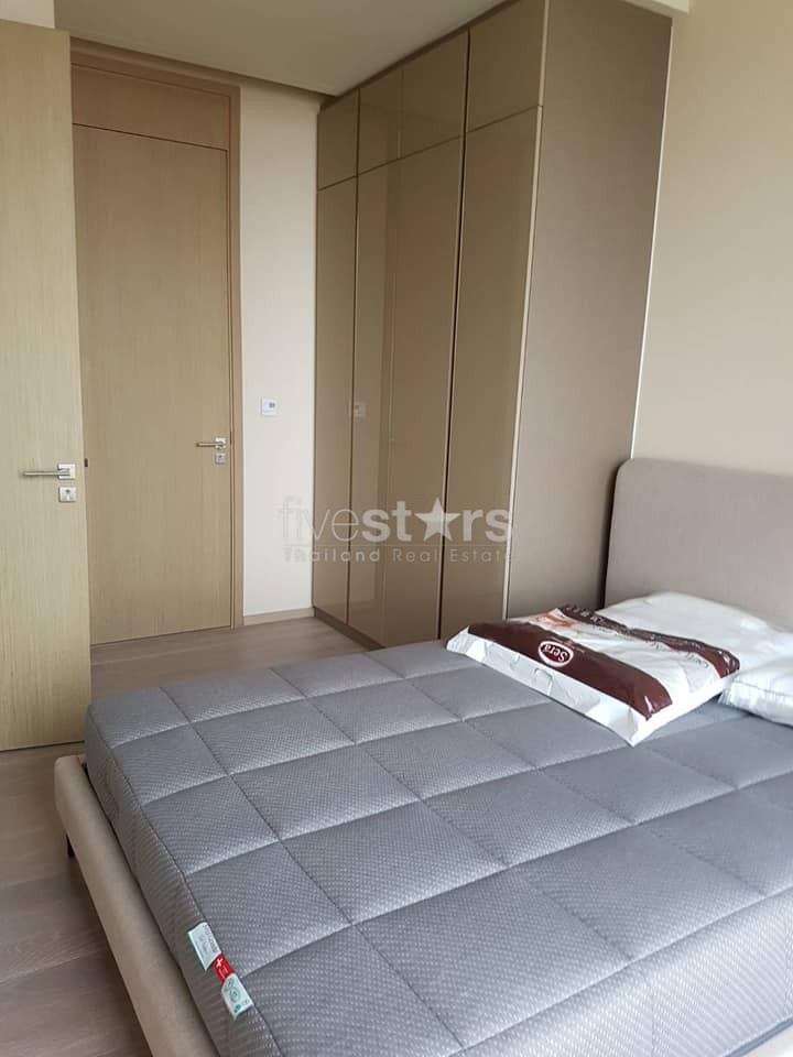 Appartement moderne de 2 chambres à louer près de la station de BTS Asoke, photo 11