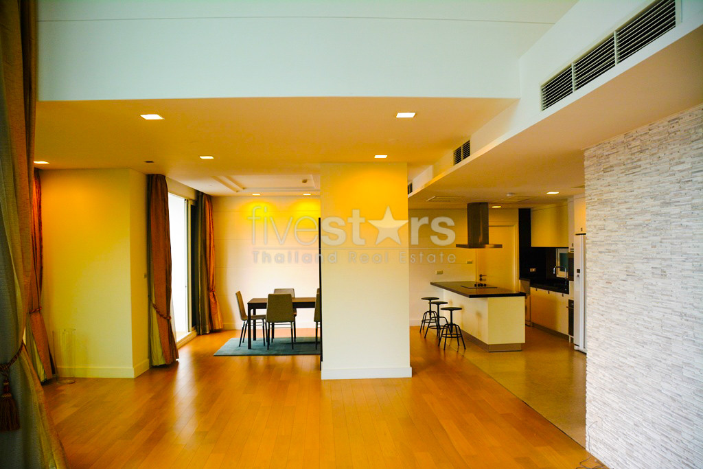 Penthouse 3 chambres type duplex à vendre proche BTS Asoke, photo 6
