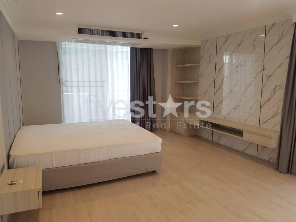 Spacious 4 bedroom apartment for rent in Sukhumvit, photo 4