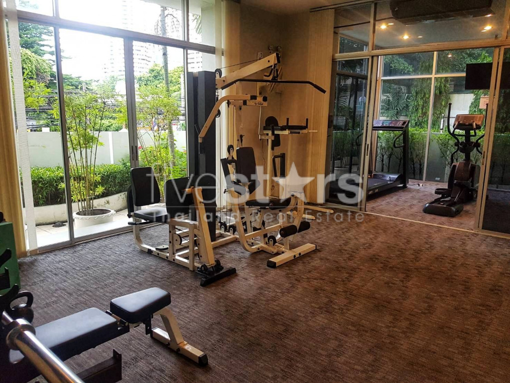 Spacious 4 bedroom apartment for rent in Sukhumvit, photo 13