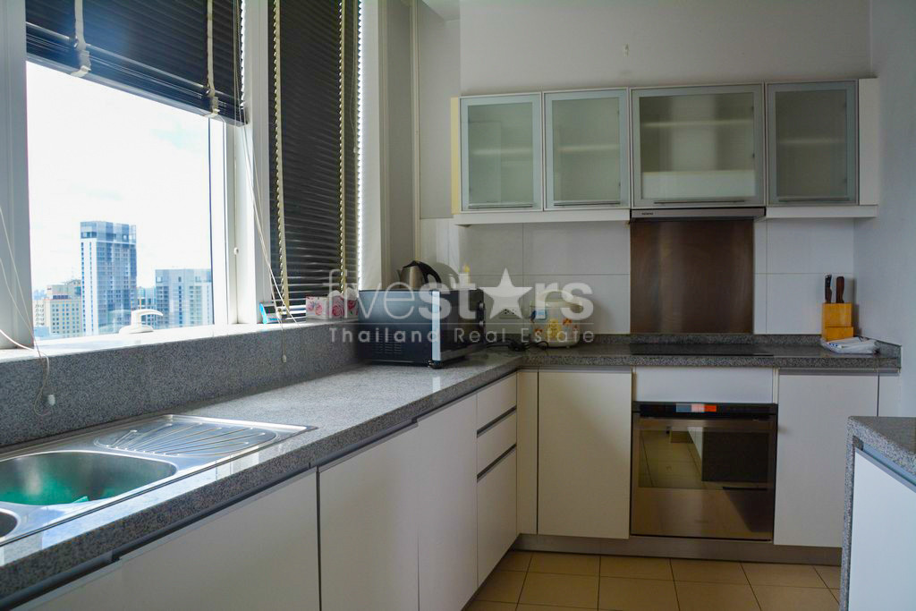 Appartement haut en étage 3 chambres proche BTS Asoke, photo 7