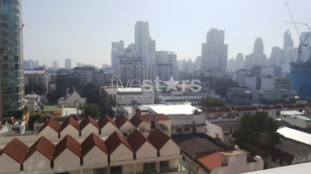 2 bedroom condo for rent Asoke, photo 4