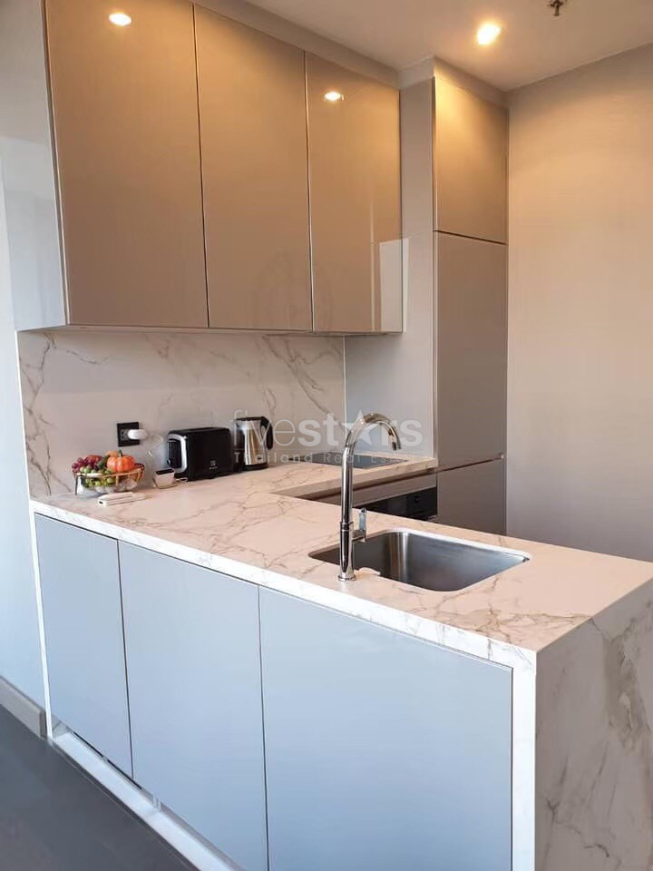 Luxury 1 bedroom condominium for rent in Asoke, photo 12