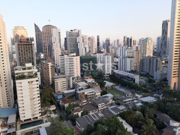 2 bedroom condo for rent in Asoke close to BTS and MRT, photo 4