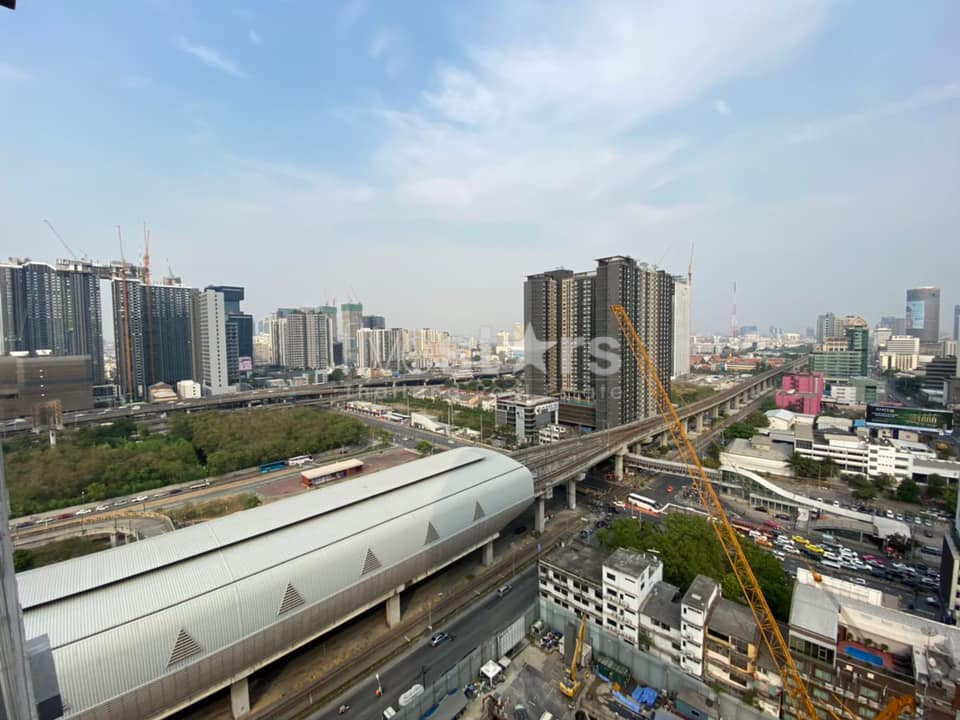 2 bedrooms condominium for rent close to MRT Petchburi station, photo 5